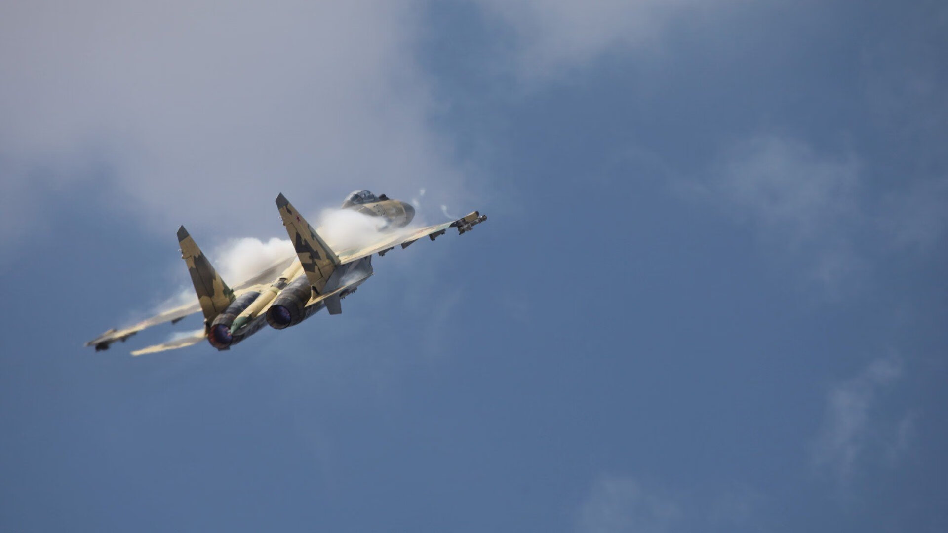 九游app下载中心-季后赛中，库里在最后两分钟多次投中决定比赛胜负的远三分！，库里季后赛12记三分