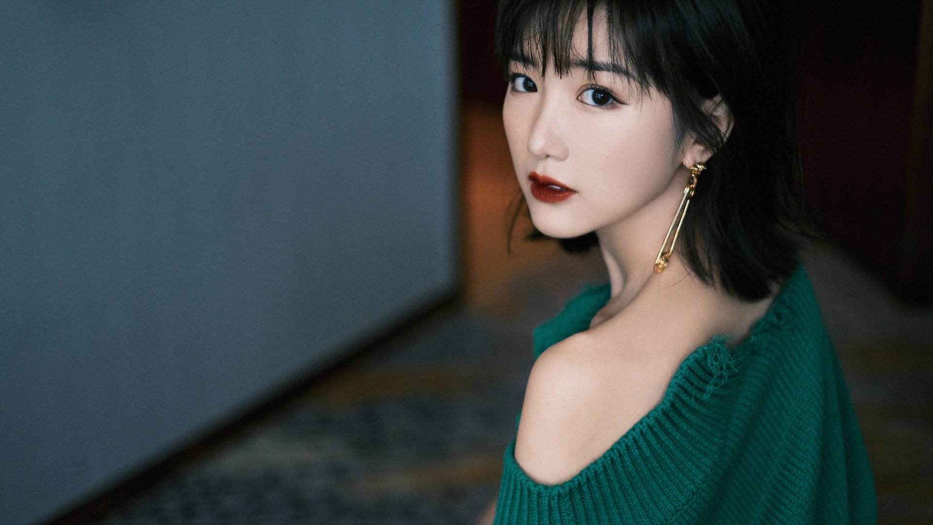 南安普顿后防球员戏耍队友获点赞,南安普顿 球队