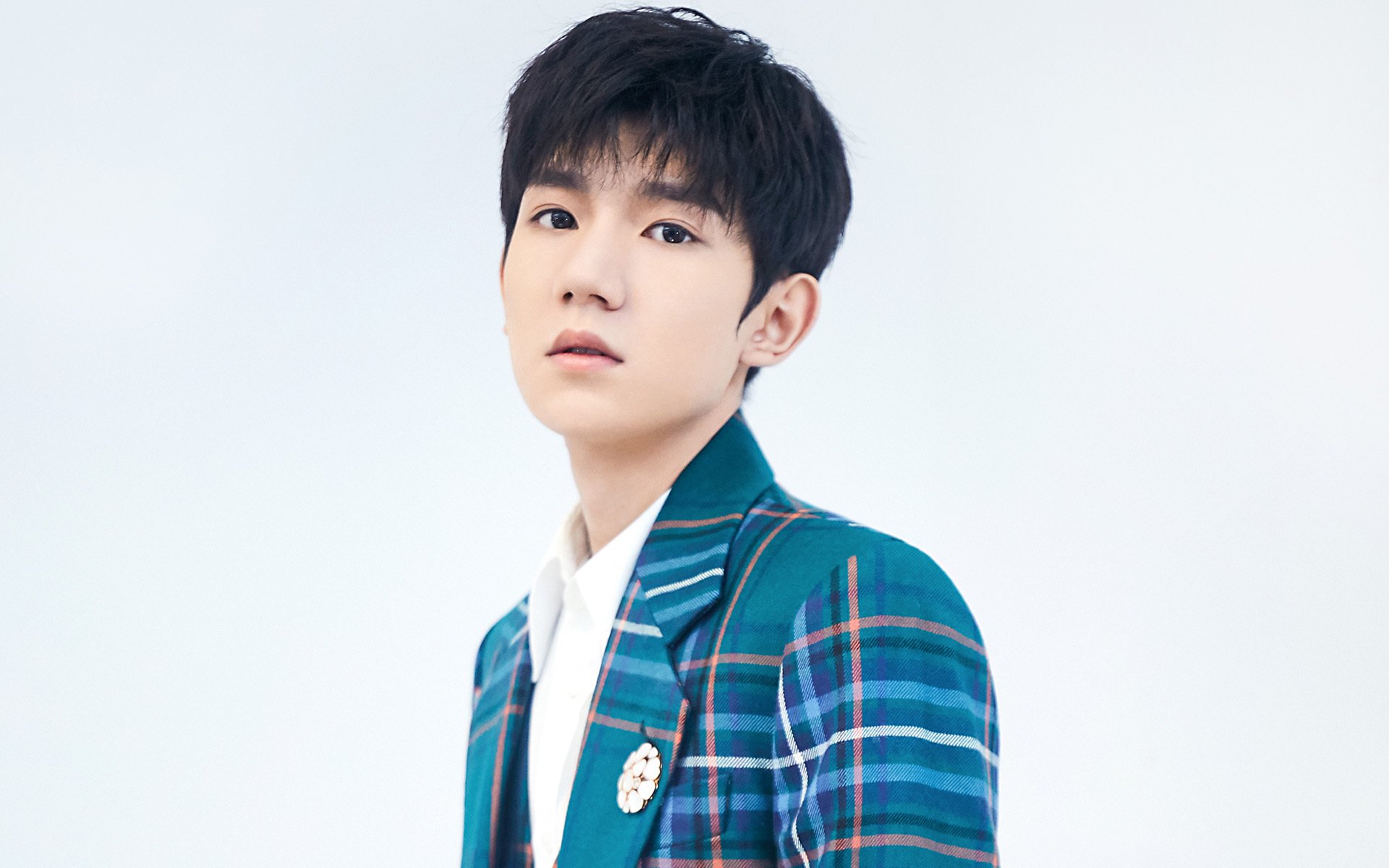 南安普顿后防球员戏耍队友获点赞,南安普顿 球队