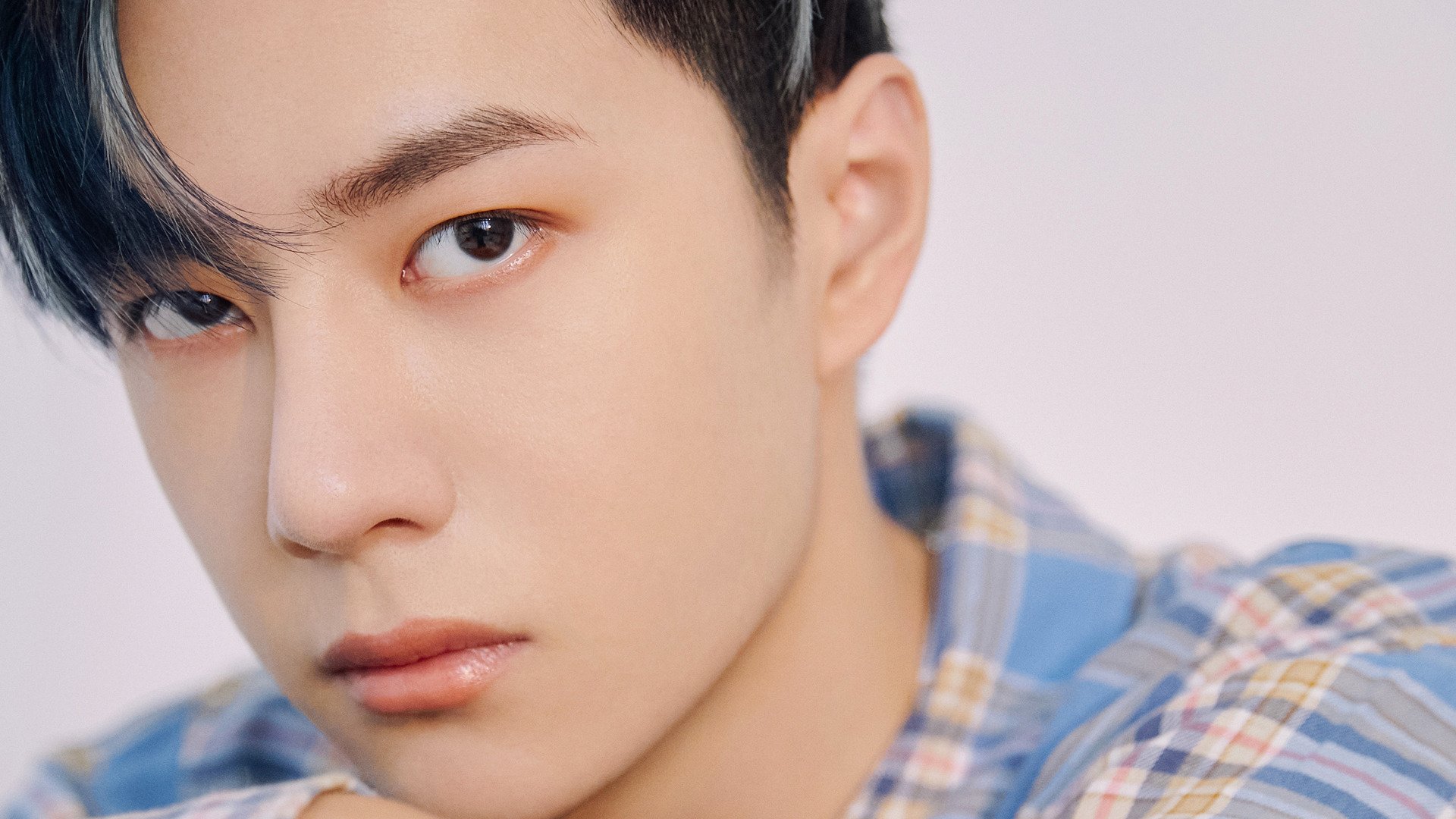 九游游戏中心官网-湖人队内部采访曝光 球员日常生活揭秘，湖人队描述