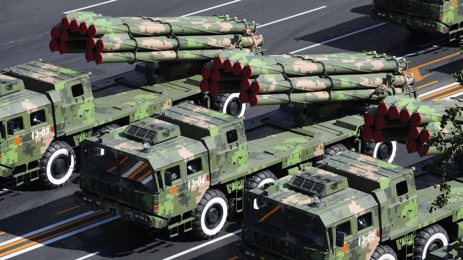 九游网游官网-乔治·巴尔：凭借强大的比赛经验，他在全黑队中场稳住了球队的节奏